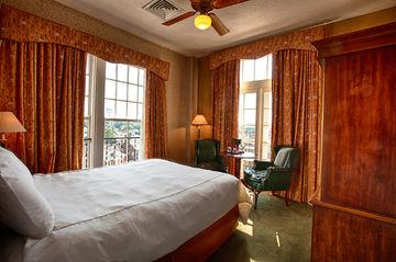 Natchez Eola Hotel Экстерьер фото