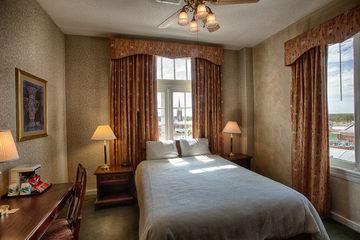 Natchez Eola Hotel Экстерьер фото